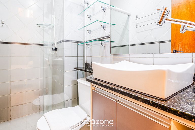 Depto completo con balcón Sudoeste - POR0017