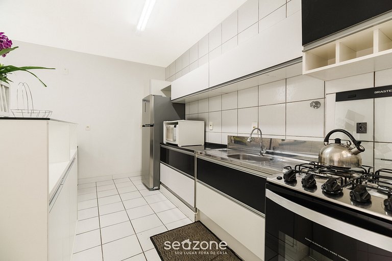 Apto 400m da praia próx rest. e mercados CEV1106