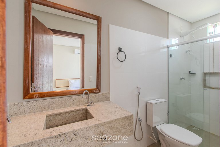 Apartamento con Piscina y Barbacoa RFM0001