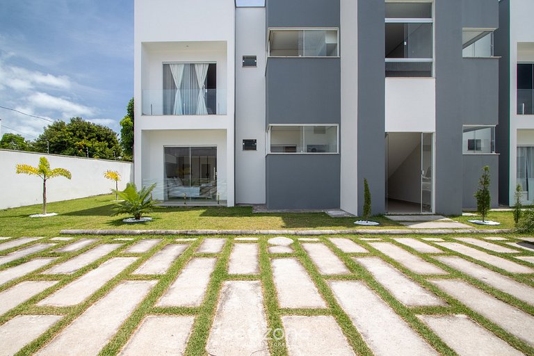 Apartamento c/ Piscina e Churrasqueira RFM0001