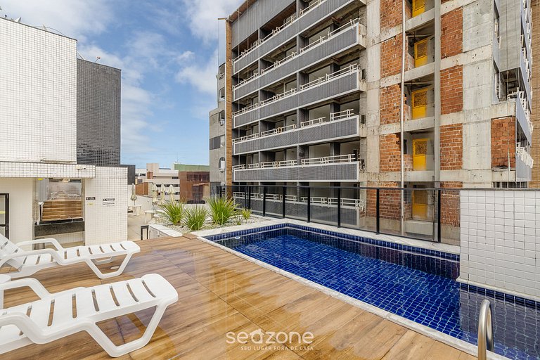 Apts a 600m da praia de Ponta Verde em cond. c/ piscina - RP