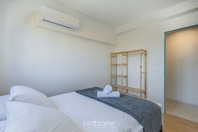 Apto con terraza a pasos del mar | SKL0507