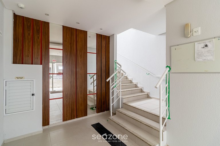 Apt c/ Churrasq. prox a praia em Ingleses ICT0104B