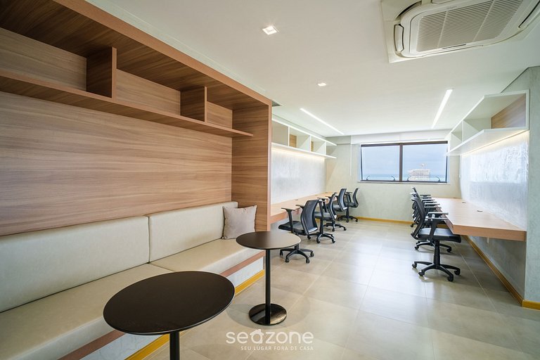 Studio c/ varanda e vista mar em Itapuã RGF1308