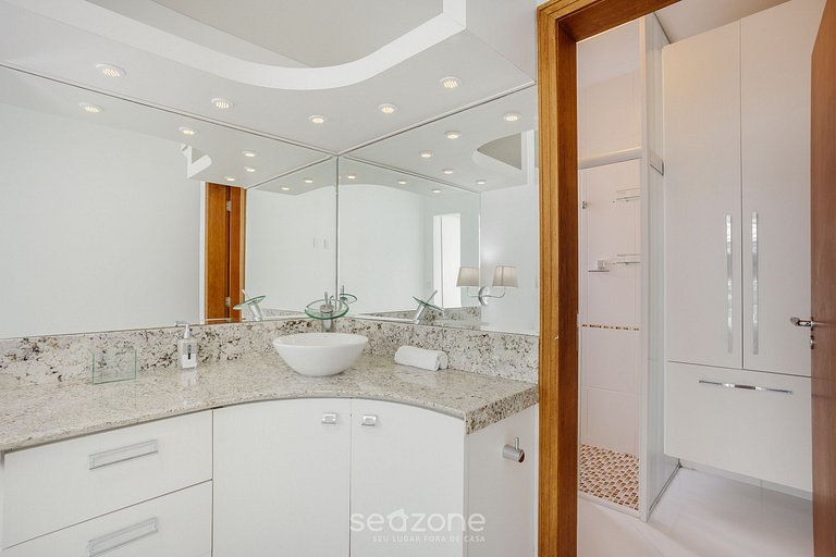 Apto quadra mar a 260m Praia dos Ingleses RIE0315