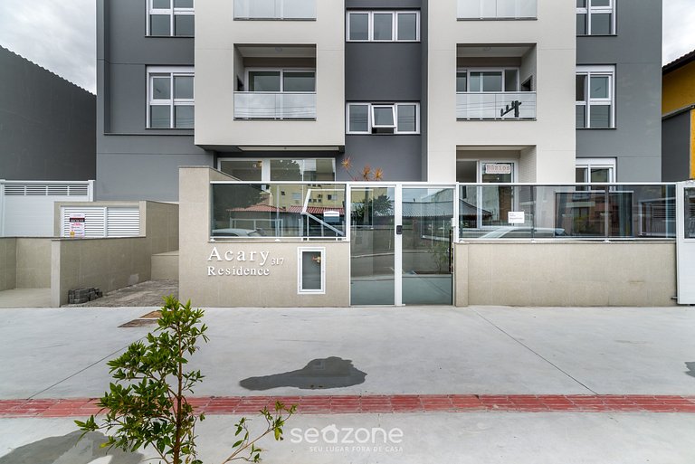 Apto con parrilla a 230m de la playa AYR0202