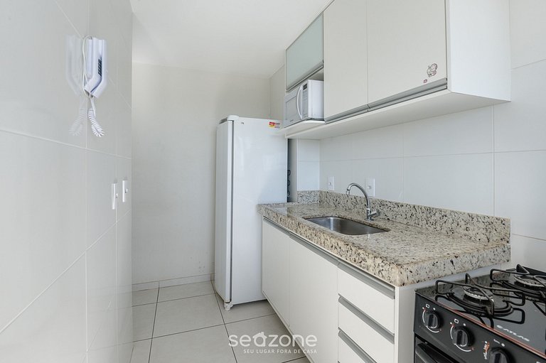 Apartamento con balcón a 500m de la playa EMZ0504
