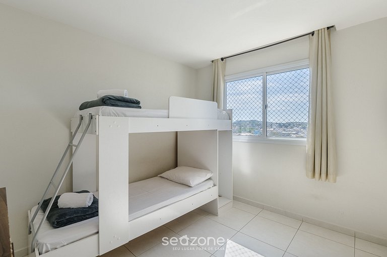 Apartamento con balcón a 500m de la playa EMZ0504