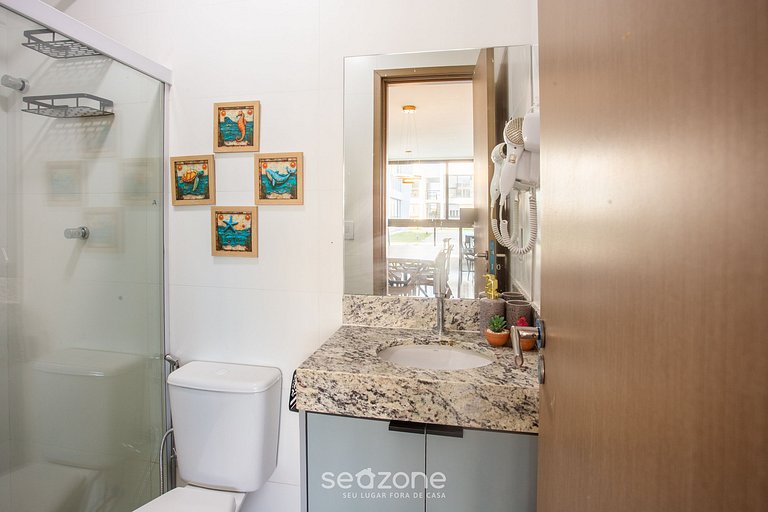 Apartamento em Cond. c/ Piscina VLL0002