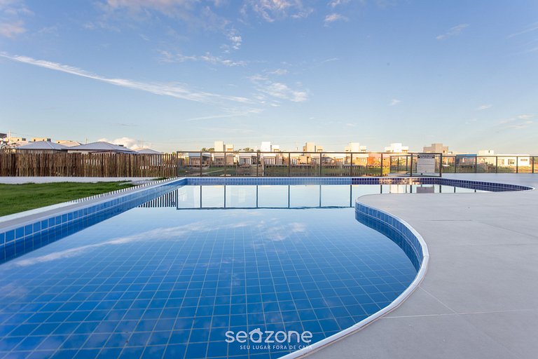 Apto c/ 3 suítes em cond. c/ Piscina VLL0010