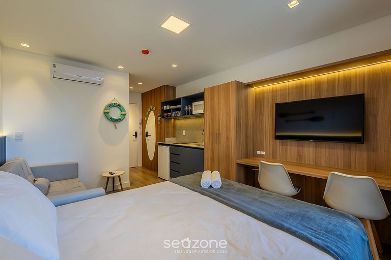 Apto completo, a pasos de la Playa Armação PSOA0707