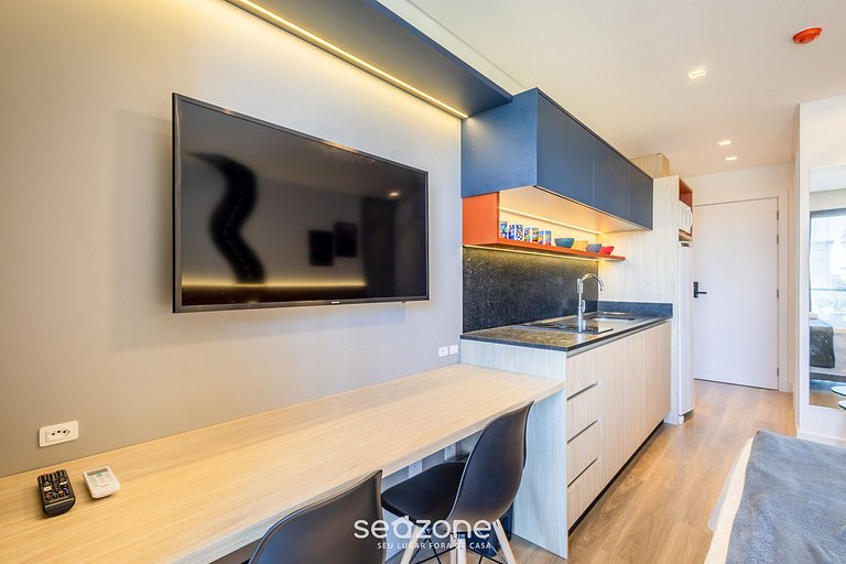 Estúdio c/tema Hot Wheels próx. Parque BC PSOB0707