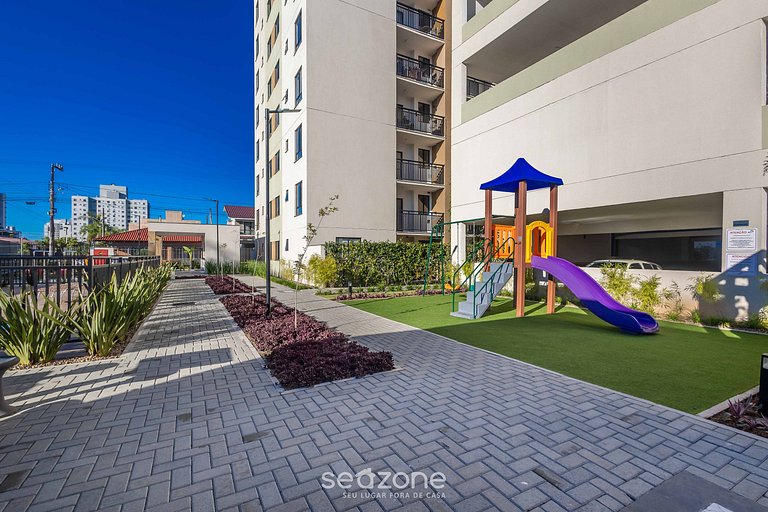 Apartamento 2Q c/ piscina a 500m da Praia MCB1002