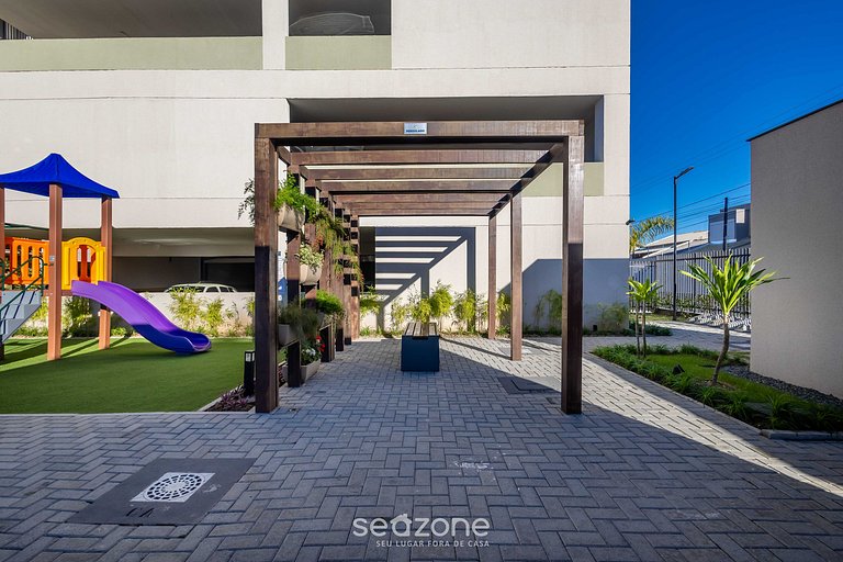 Apartamento 2Q c/ piscina a 500m da Praia MCB1002