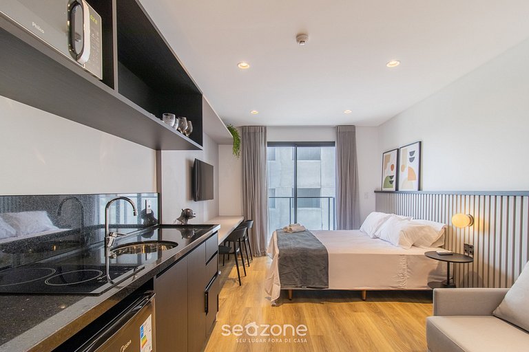 Apto à beira-mar c/ varanda e vista - PSO0606