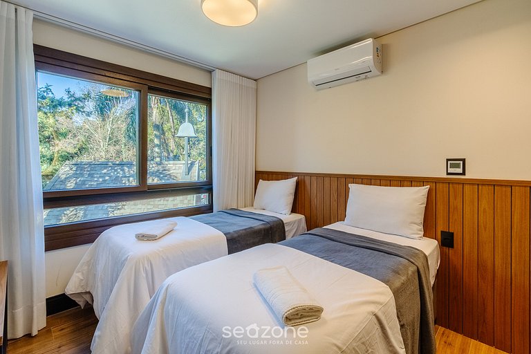 Apto sofisticado a pasos de la Rua Coberta DMS0104