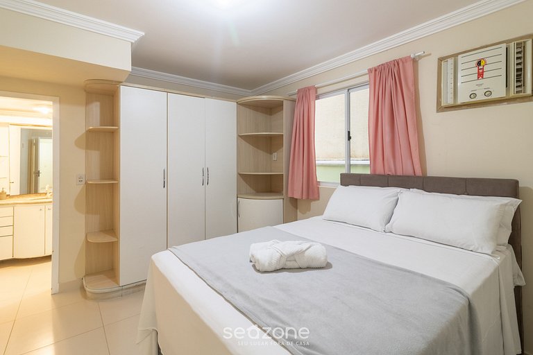 Apto c/ Varanda e Churrasq. a 78m do Mar OBS0101