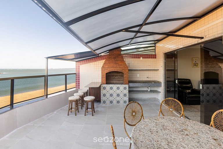 Cobertura com piscina e vista para o mar - VDI0401