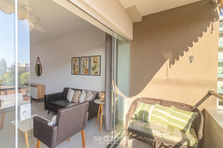 Apto con balcón a 650m del mar, Cabo Frio CVY0306