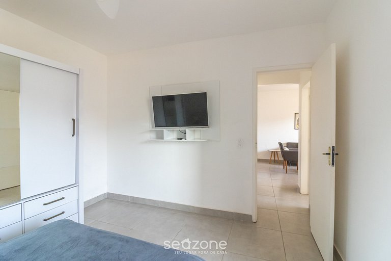 Apto c/ varanda a 650m da Praia, Cabo Frio CVY0306