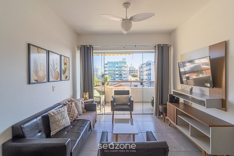 Apto con balcón a 650m del mar, Cabo Frio CVY0306