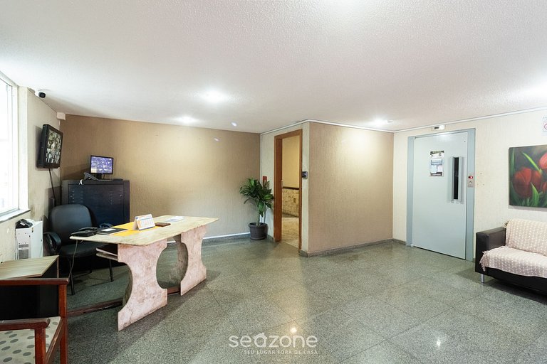 Apto c/ varanda a 650m da Praia, Cabo Frio CVY0306