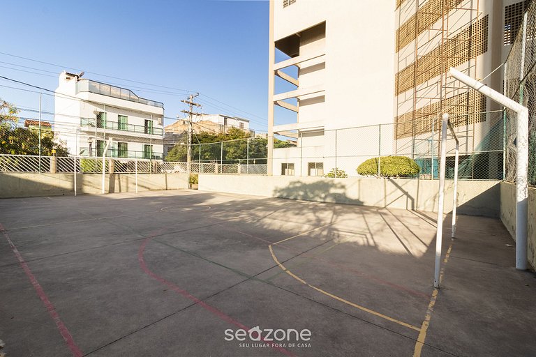 Apto c/ varanda a 650m da Praia, Cabo Frio CVY0306