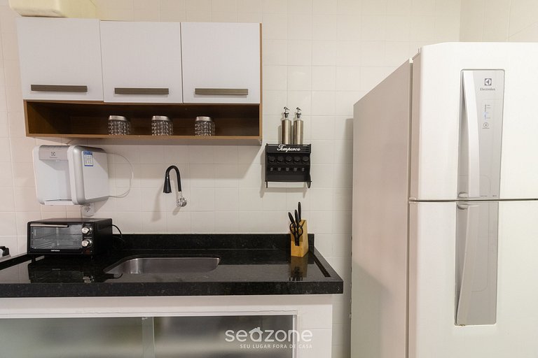 Apto c/ varanda a 650m da Praia, Cabo Frio CVY0306