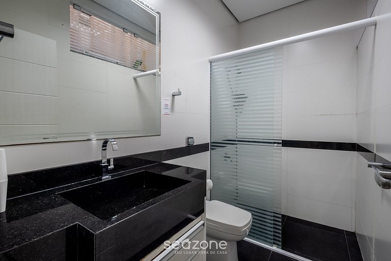 Casa 2Q c/ piscina e churrasqueira em Penha TZS210