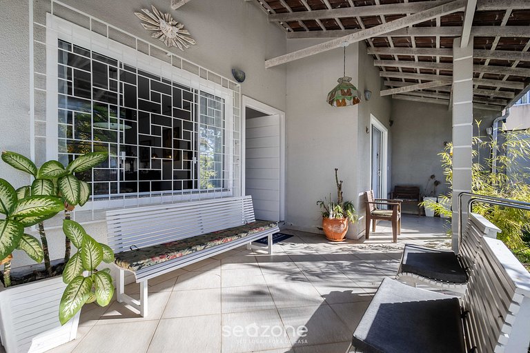 Casa 2H c/ piscina y parrilla en Penha – TZS210