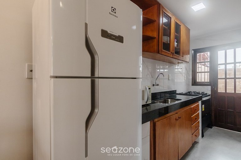 Casa a 400m da Praia em cond. c/ piscina RSM0023