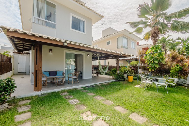 Casa ampla c/ piscina em Guarajuba CAG0003