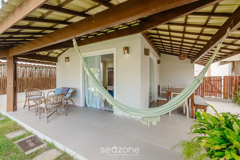 Casa amplia c/ piscina en Guarajuba CAG0003