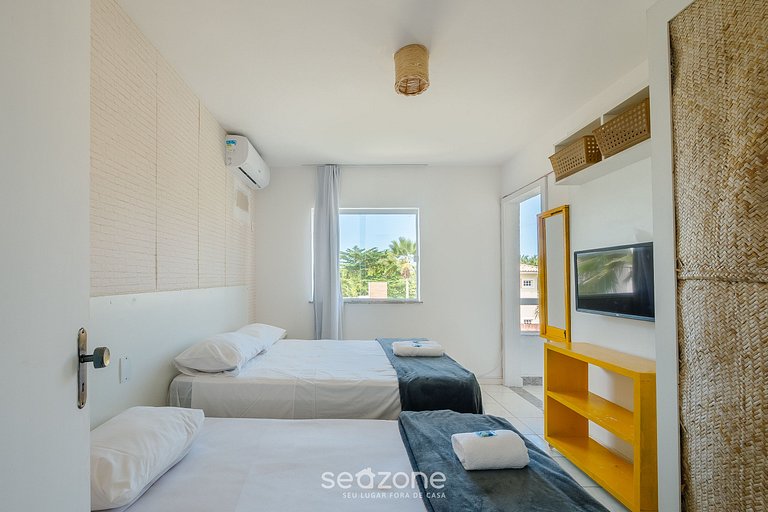 Casa ampla c/ piscina em Guarajuba CAG0003