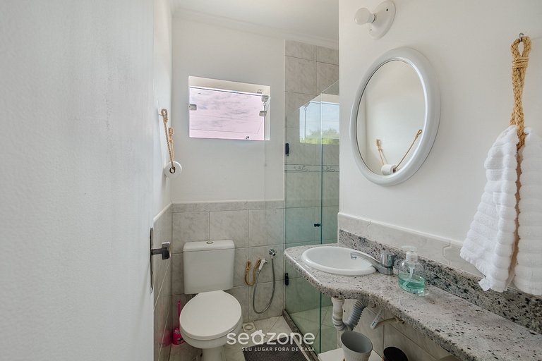 Casa ampla c/ piscina em Guarajuba CAG0003