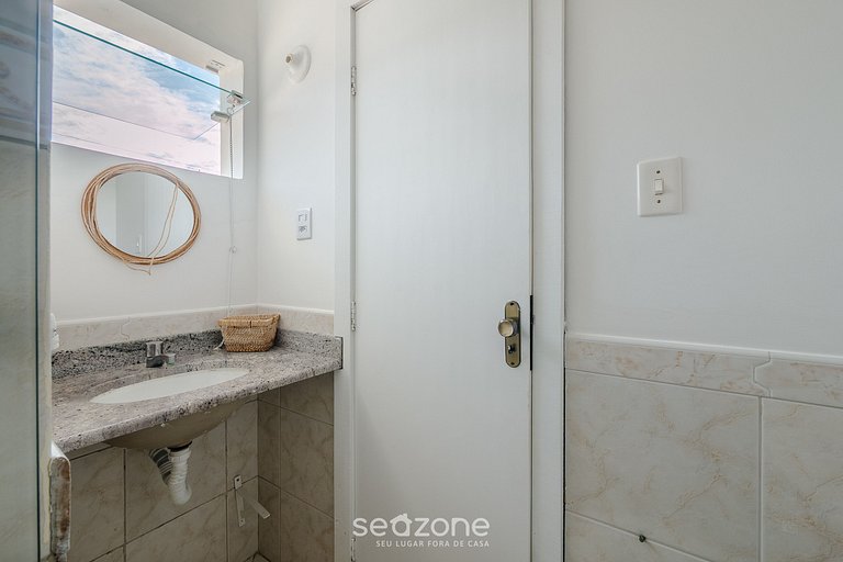 Casa ampla c/ piscina em Guarajuba CAG0003