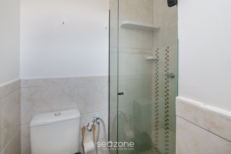 Casa amplia c/ piscina en Guarajuba CAG0003