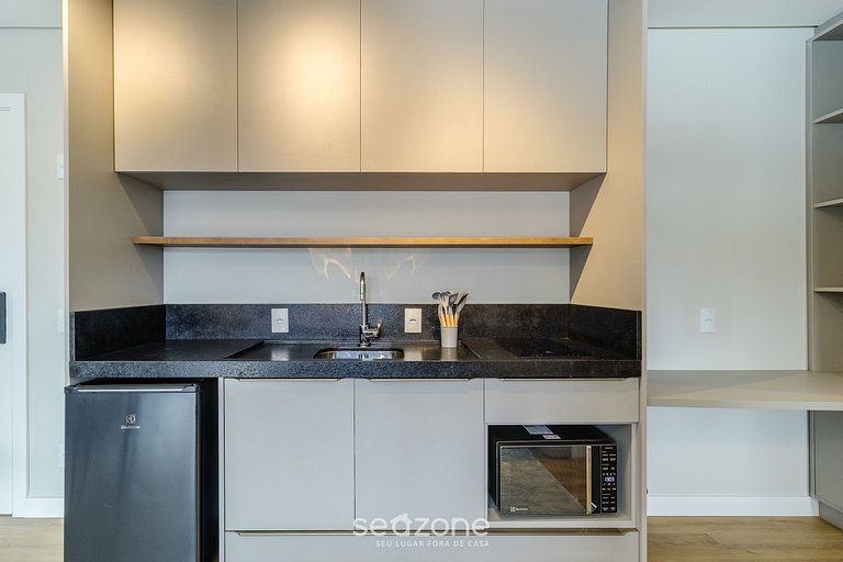 Estudio con balcón y vista a la Serra CZZ0405