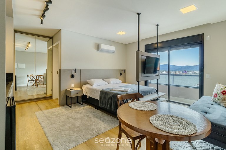 Estudio con balcón y vista a la Serra CZZ0405