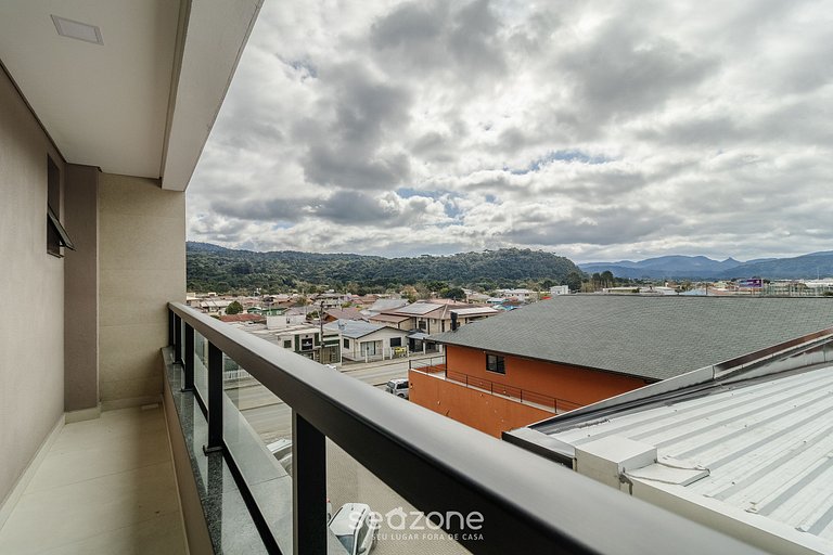 Estudio con balcón y vista a la Serra CZZ0405