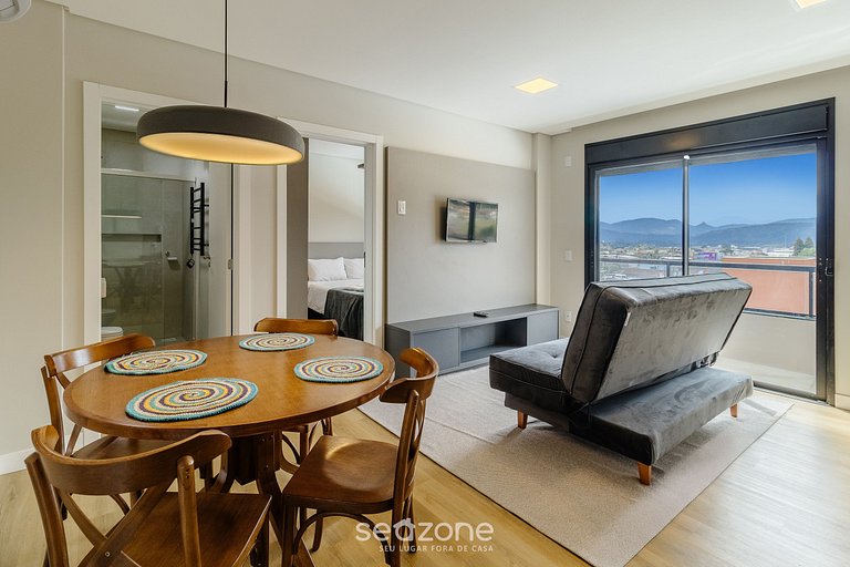 Apto com Varanda e Vista para a Cidade - CZZ0507