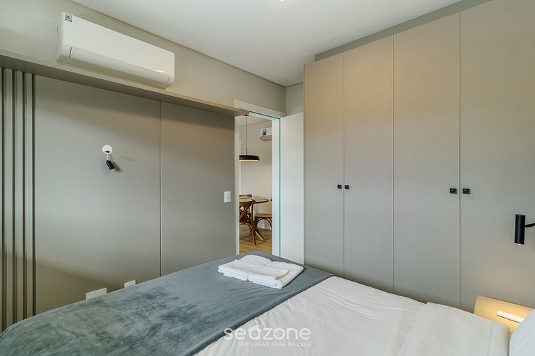 Apto con Balcón y Vista a la Ciudad - CZZ0507