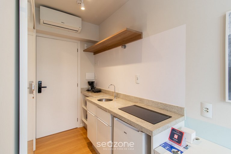 Studio moderno a poucos minutos da Praia – SID0209