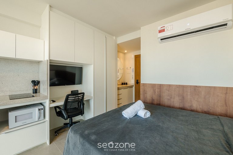 Studio moderno c/ vista incrível p/ o mar LIV1705