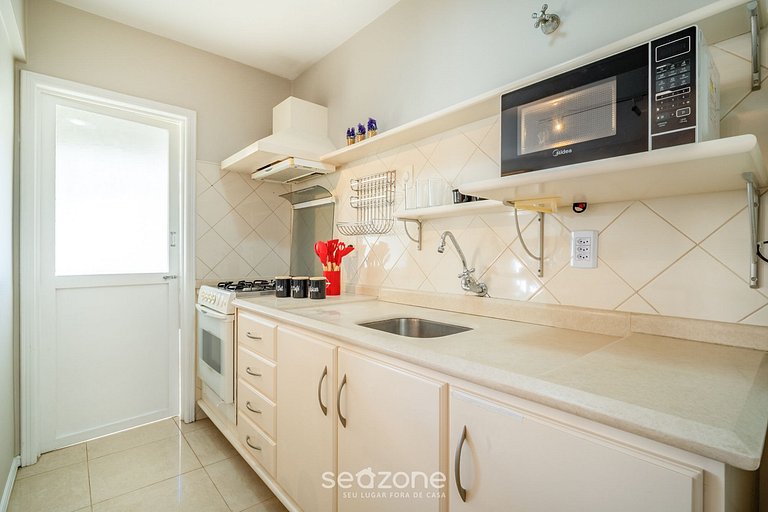 Apto 2 habitac. en el centro de Floripa JFM0101