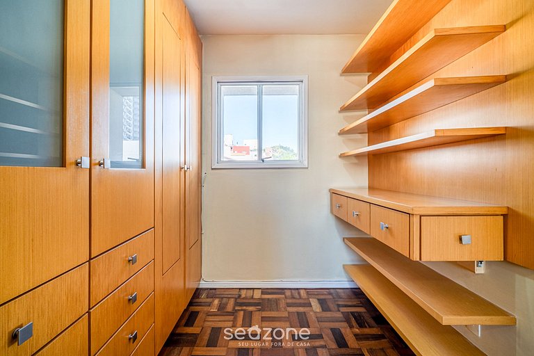 Apto 2 habitac. en el centro de Floripa JFM0101