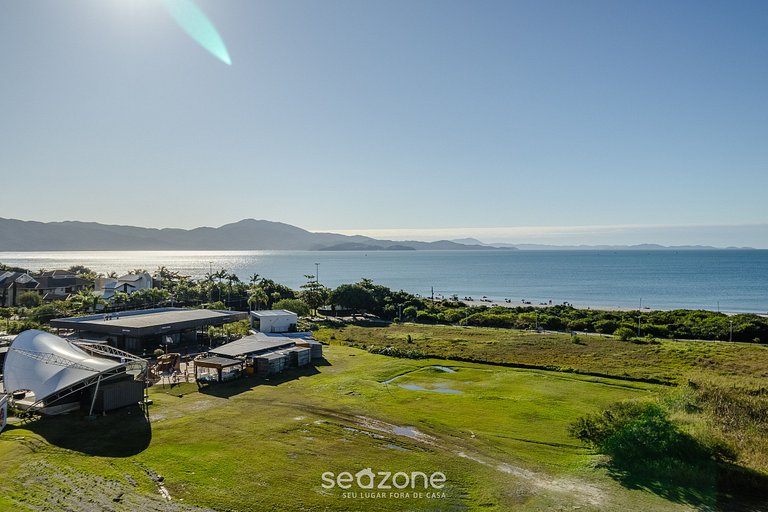 Apto de luxo com vista mar e piscina - ILC4506