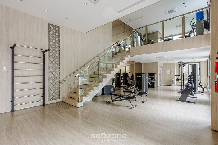 Estúdio em Cond. c/ Piscina no Paraíso ZAH0811