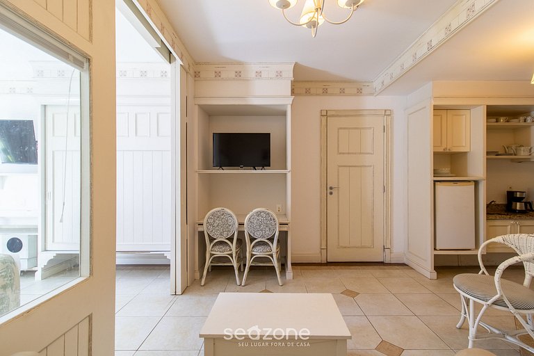 Estudio en Jurerê con vistas piscina resort ILC2106 Seazone