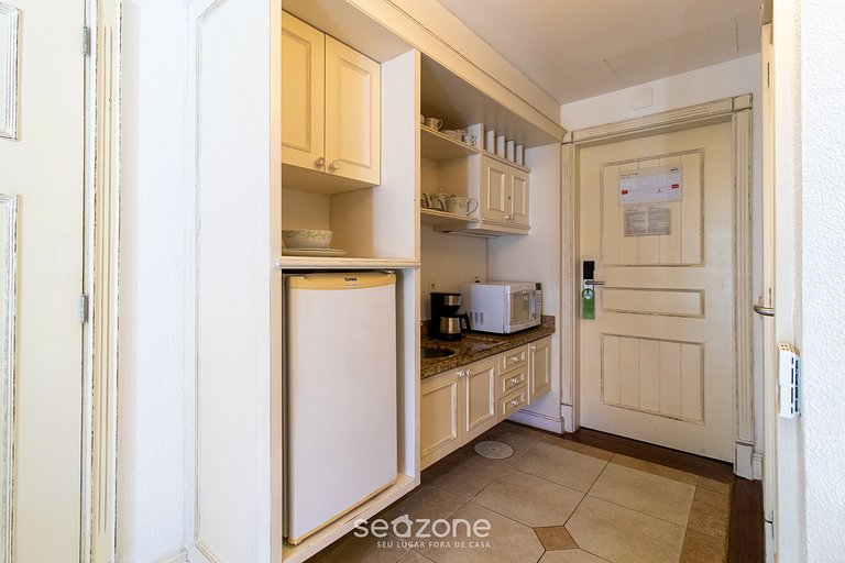 Studio em Jurerê vista piscina em resort ILC2106 Seazone